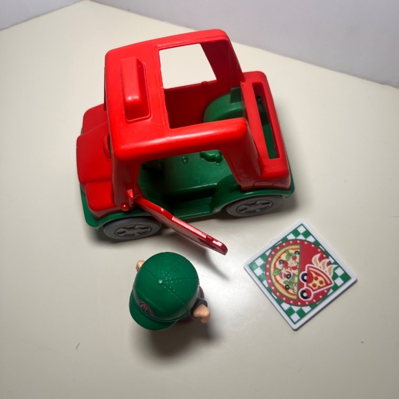 Fisher Price Little People Pizza Truck Complete with Person and Pizza - Picture 2 of 3